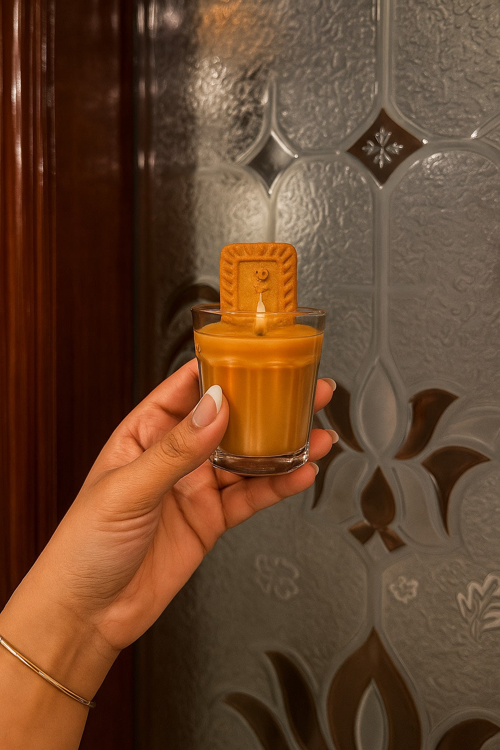 CHAI & PARLE-G CANDLE